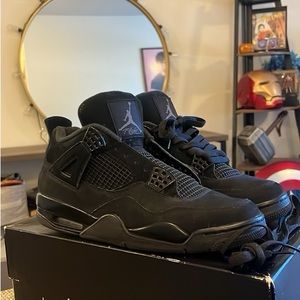 Air Jordan 4’s Black Cat (2020) Size 10.5 M